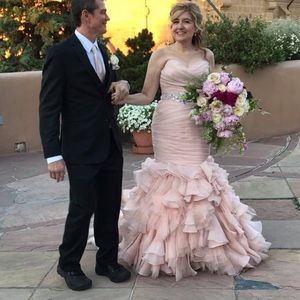 Maggie Sottero Divina Blush Wedding Dress. Size 10